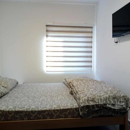 Bed and Breakfast Std Cvetkovic Crni Vrh Екстер'єр фото