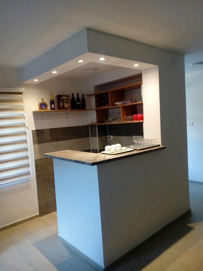 Bed and Breakfast Std Cvetkovic Crni Vrh Екстер'єр фото